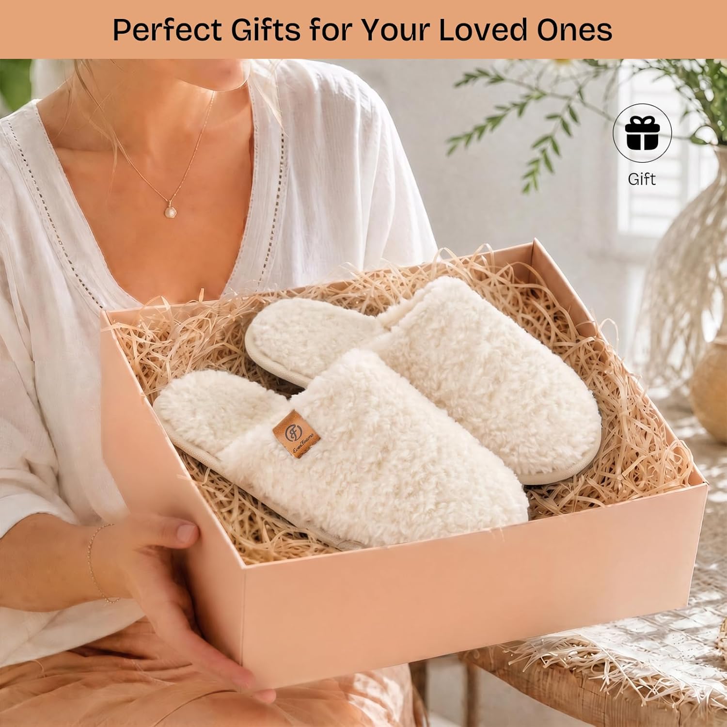 EverFoams Women's Fuzzy Slip-on Slippers