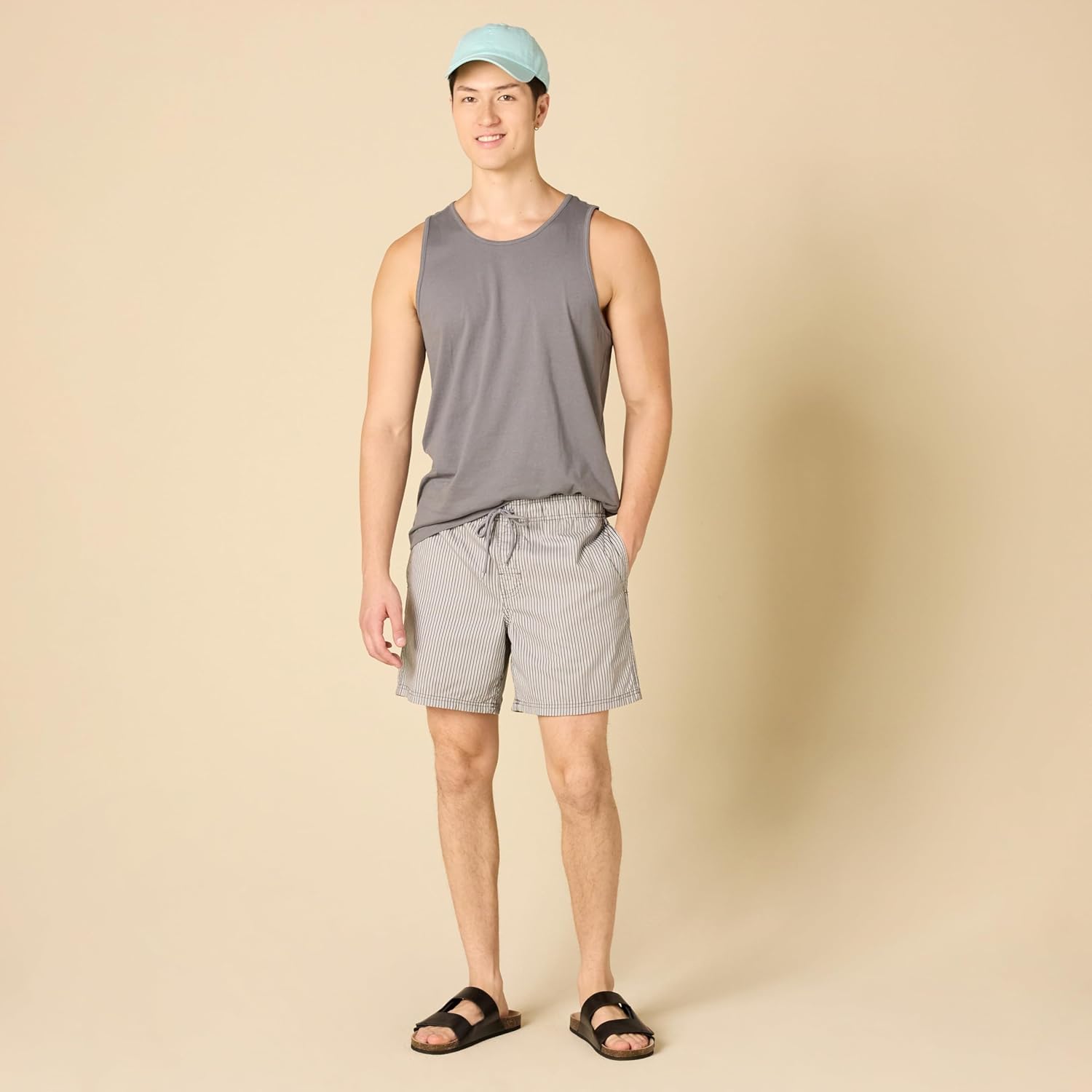 Amazon Essentials Men's Regular-Fit Sleeveless Tank Tops - Image 5