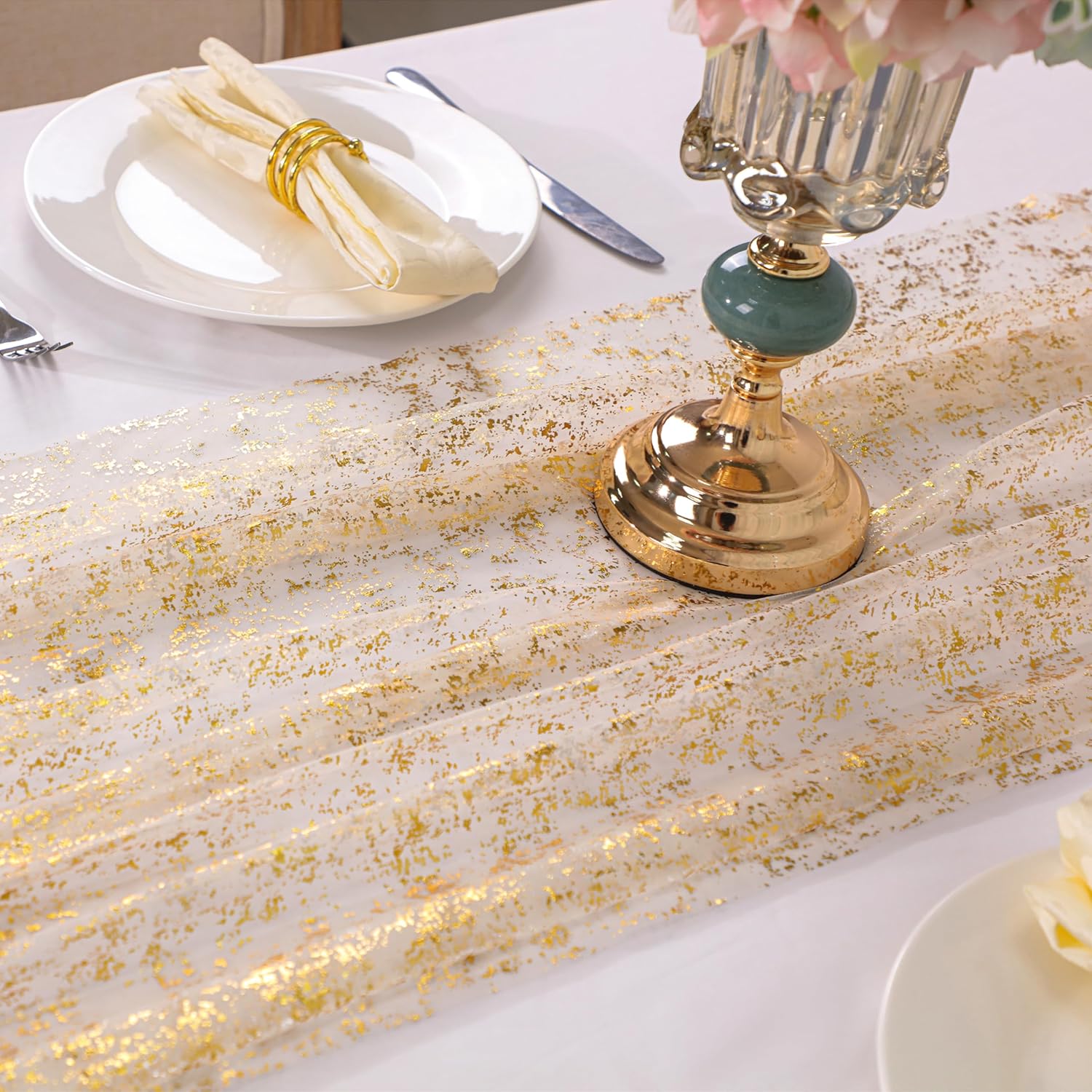 Snowkingdom 10 Ft Gold Table