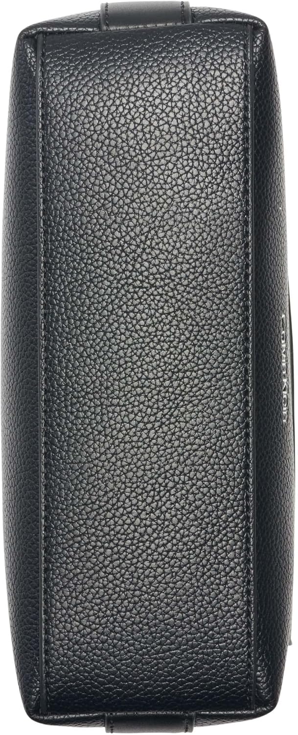 Calvin Klein Women's Millie 2