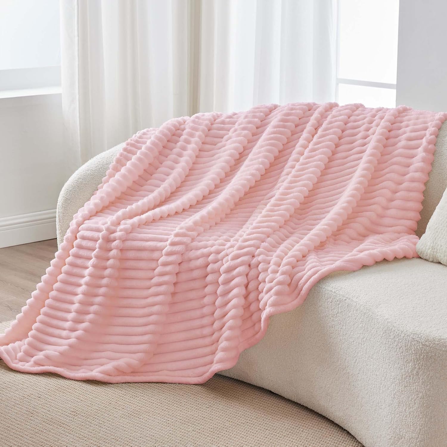 BEDELITE Fleece Pink Throw Blanket
