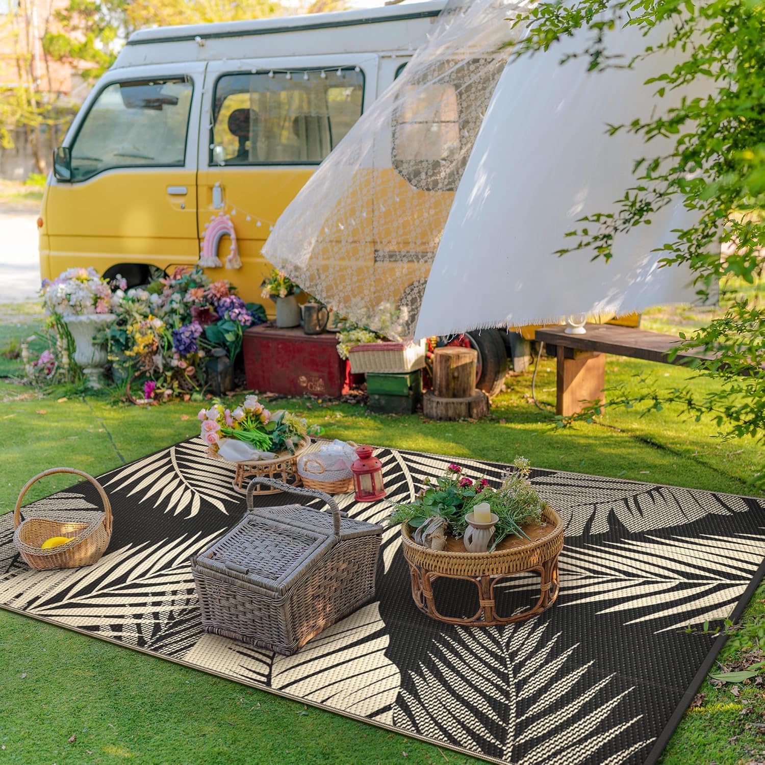 GENIMO Outdoor Rug, Waterproof Plastic