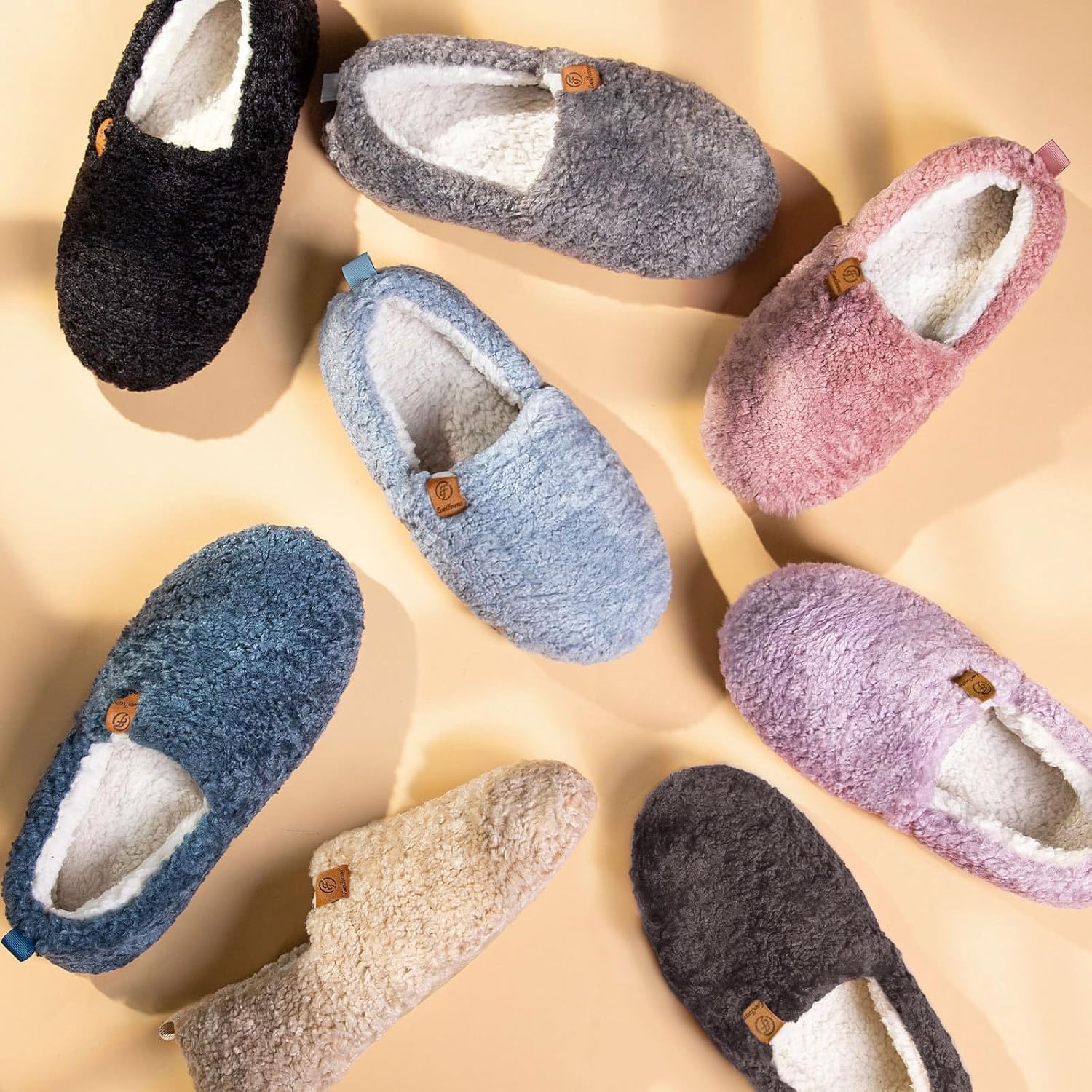EverFoams Women’s Soft Curly Slippers