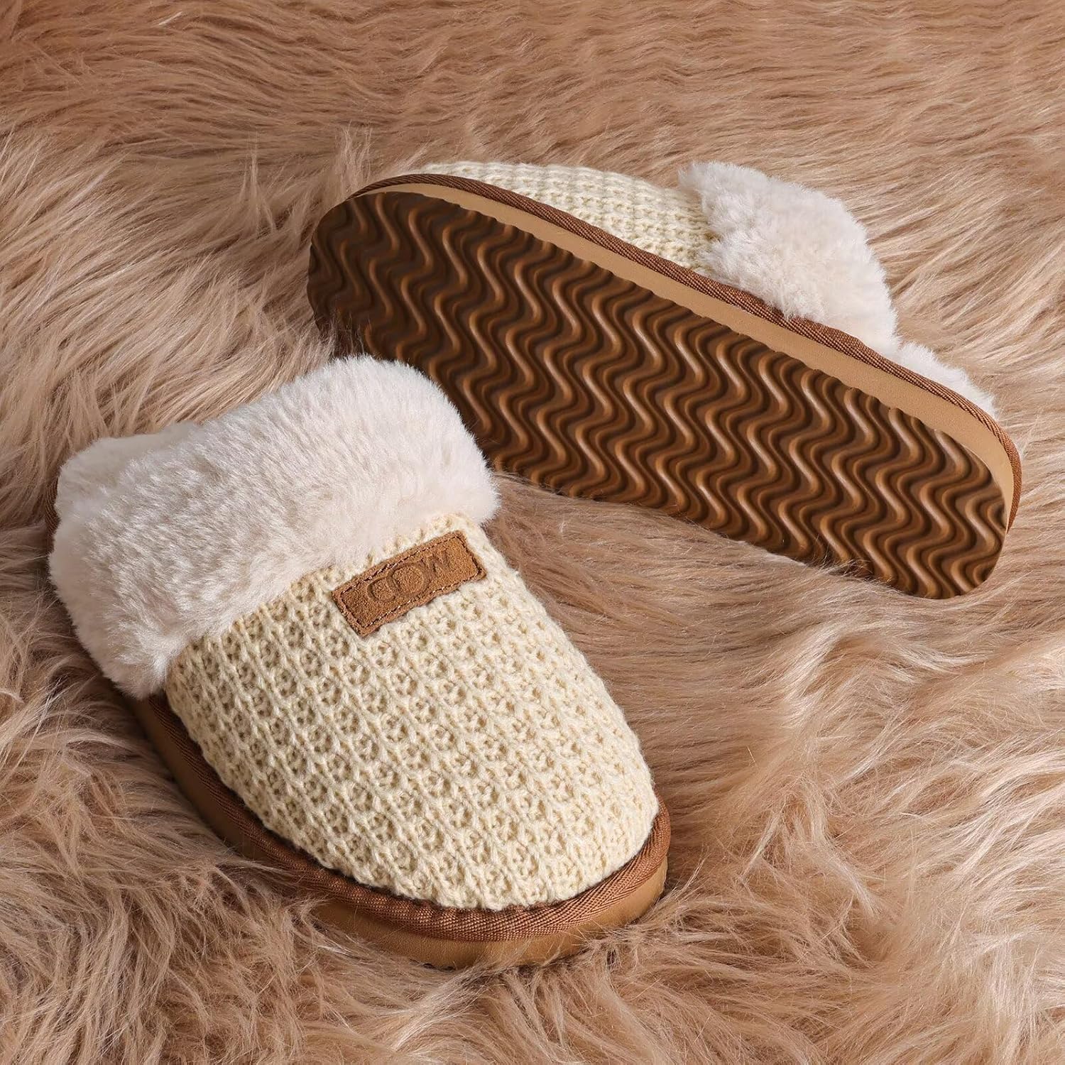 OOW Cozy House Slippers