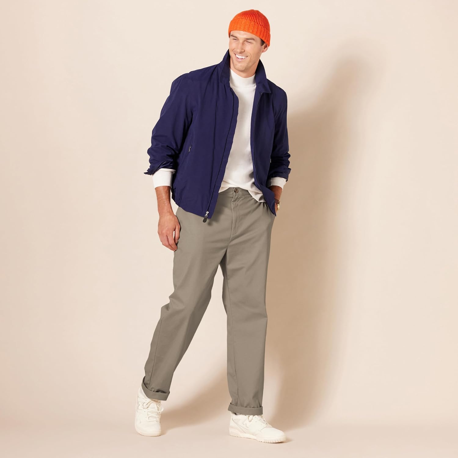 Amazon Essentials Men's Classic-Fit Wrinkle-Resistant