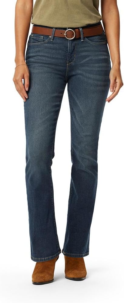 Levi Strauss Signature Gold Women's Totally Shaping Mid Rise Bootcut Jeans